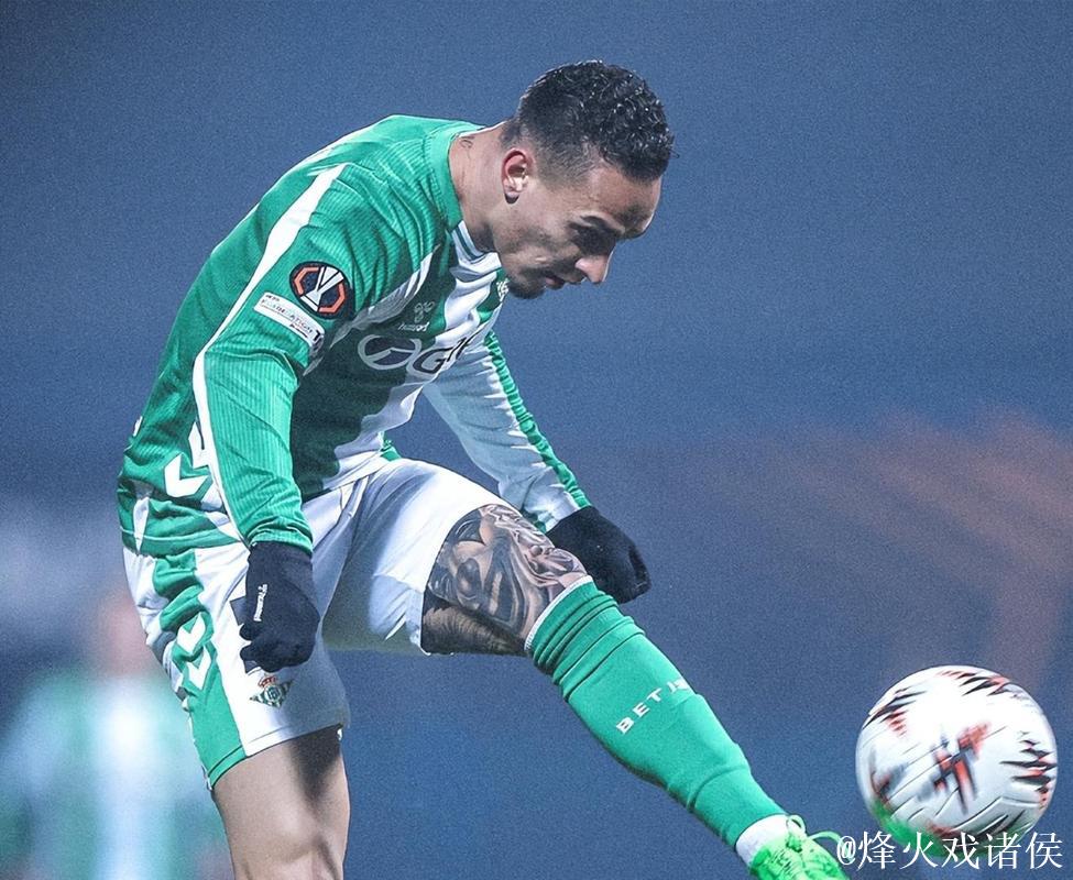 25岁圆神再建功：狂奔压迫 凌空外脚背进空门！16场8球4助